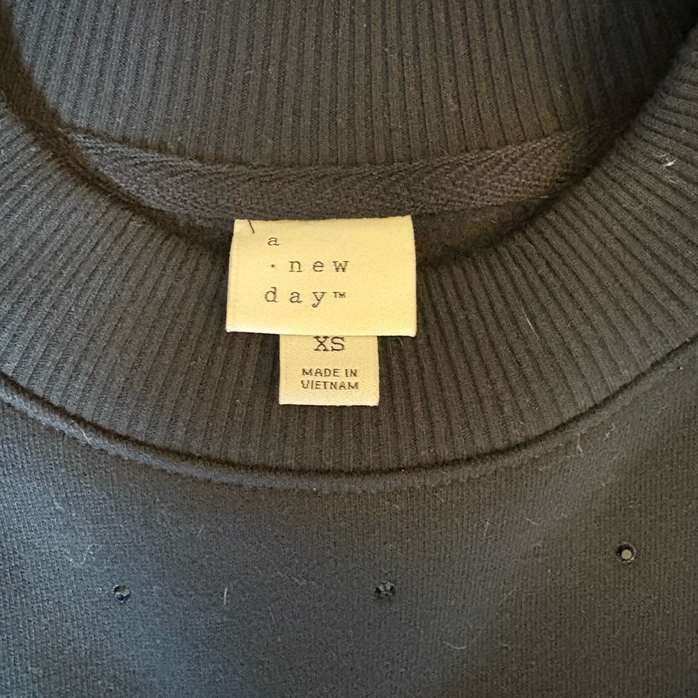 a new day Women's Black Crew Neck Sweater - Picture 2 of 3